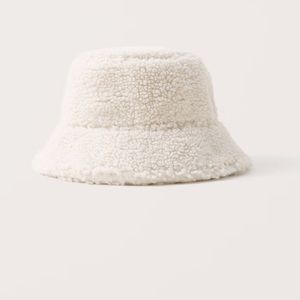 Abercrombie Sherpa Bucket Hat